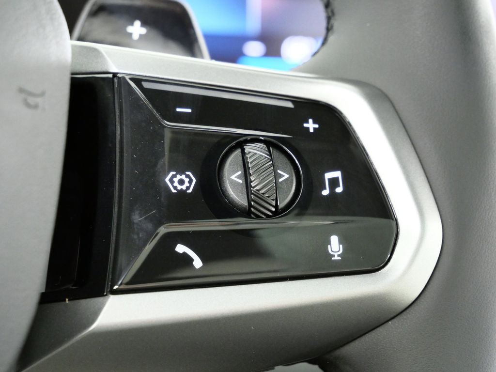 Thumbnail: 2026 BMW 5 Series - 41