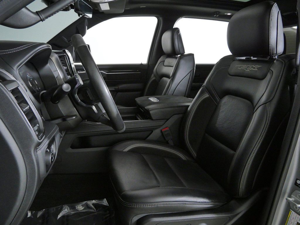 Thumbnail: 2022 RAM 1500 - 34