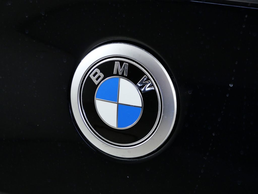 Thumbnail: 2026 BMW X2 - 11