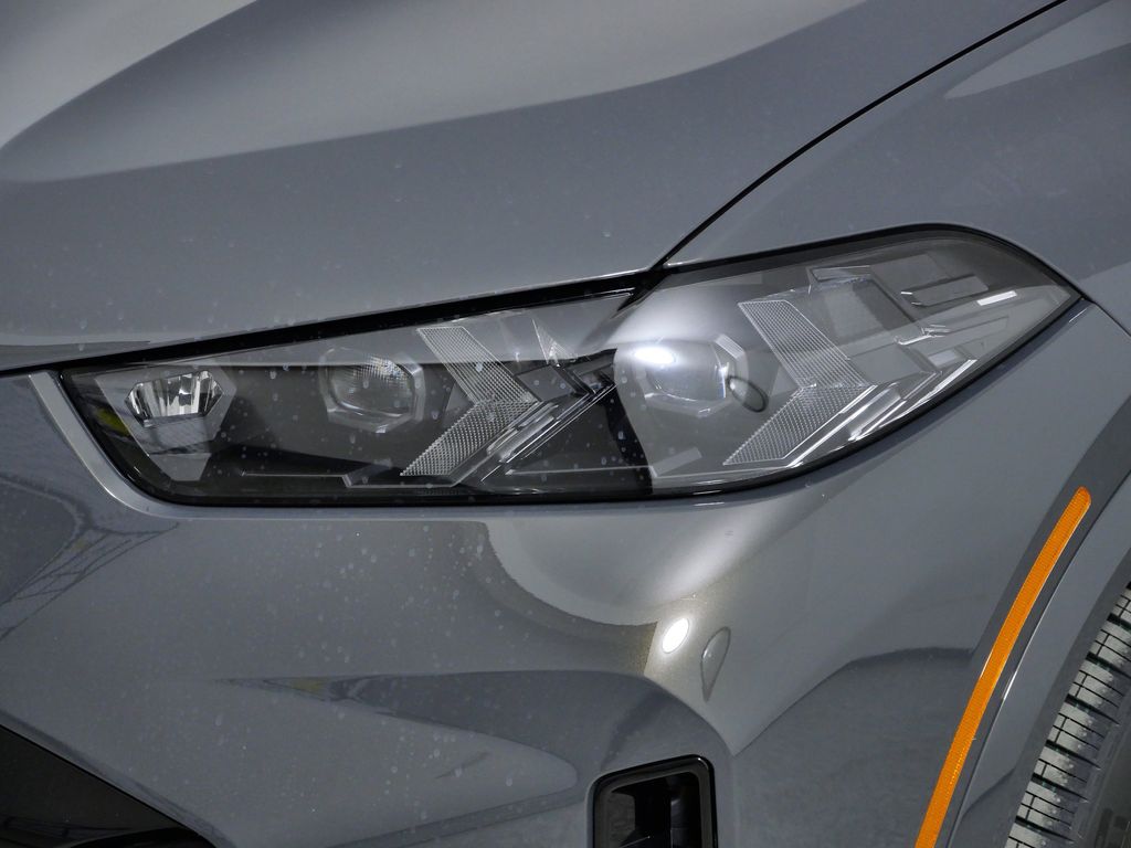 Thumbnail: 2026 BMW X5 - 3