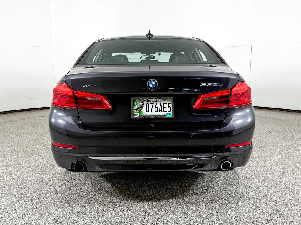 Thumbnail: 2020 BMW 5 Series - 7
