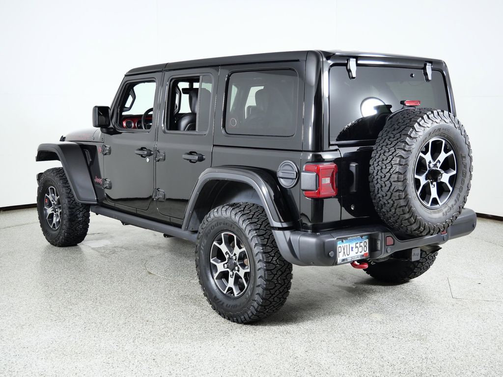 Thumbnail: 2018 Jeep Wrangler - 16