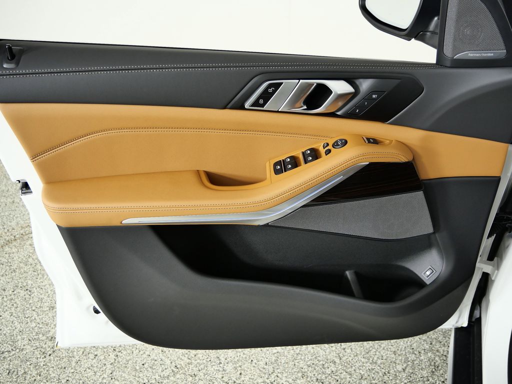 Thumbnail: 2026 BMW X5 - 34