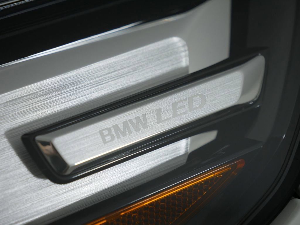 Thumbnail: 2025 BMW X1 - 19