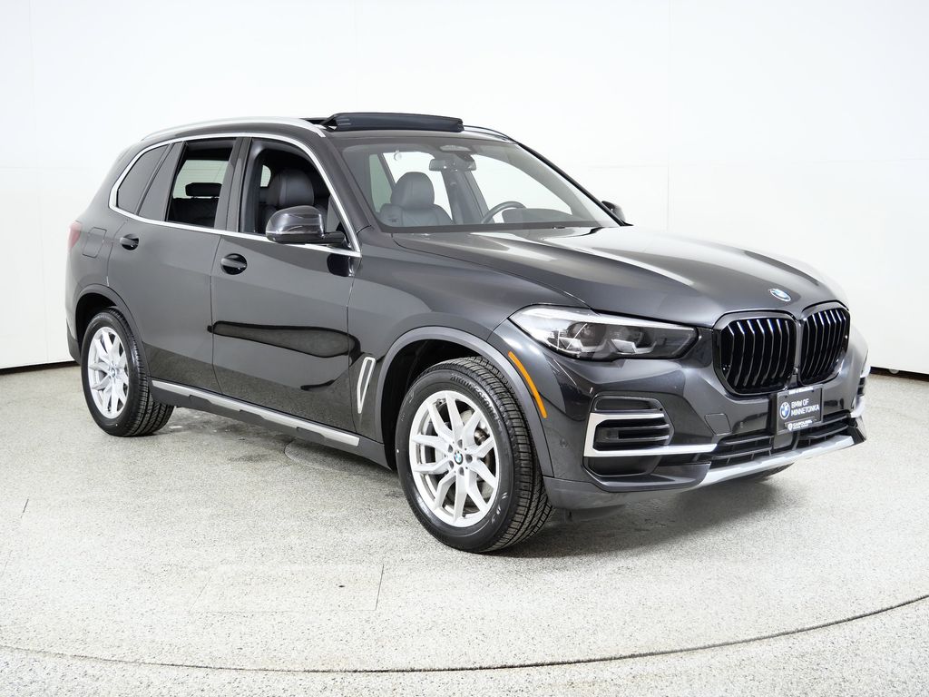 Thumbnail: 2023 BMW X5 - 8