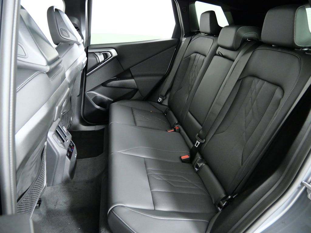 Thumbnail: 2026 BMW X3 - 31