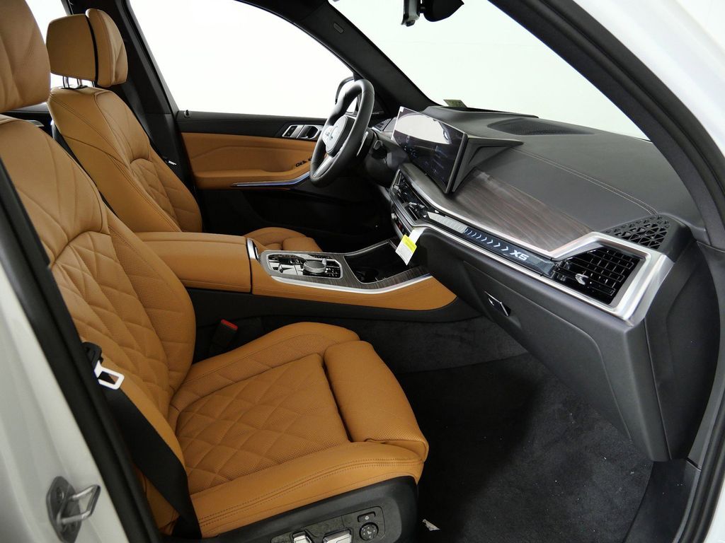 Thumbnail: 2026 BMW X5 - 20
