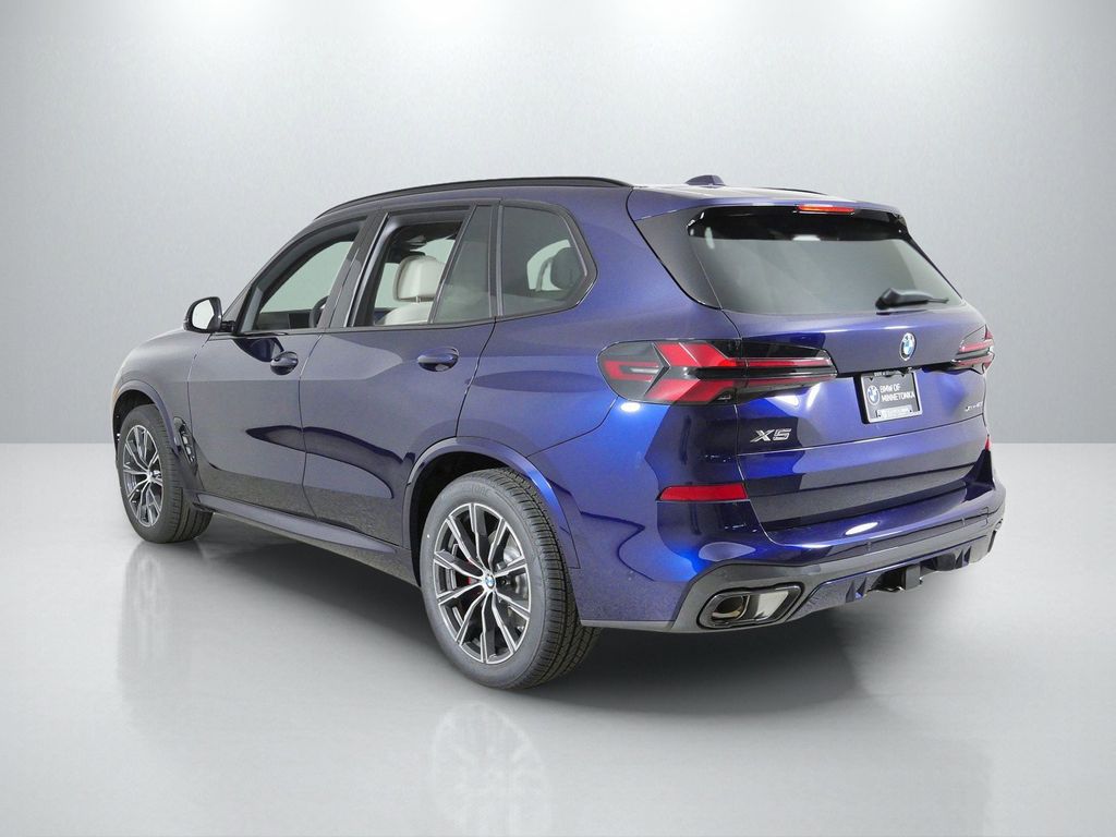 Thumbnail: 2026 BMW X5 - 14