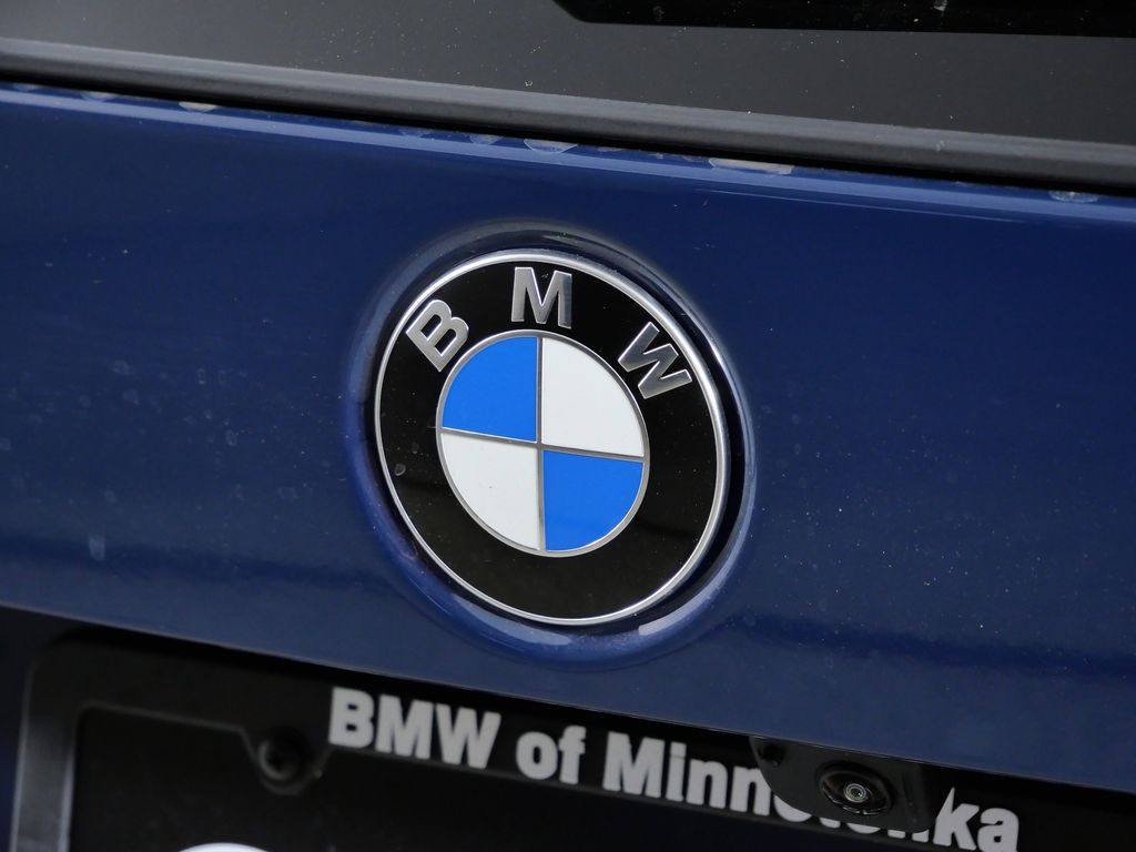 Thumbnail: 2026 BMW X1 - 11