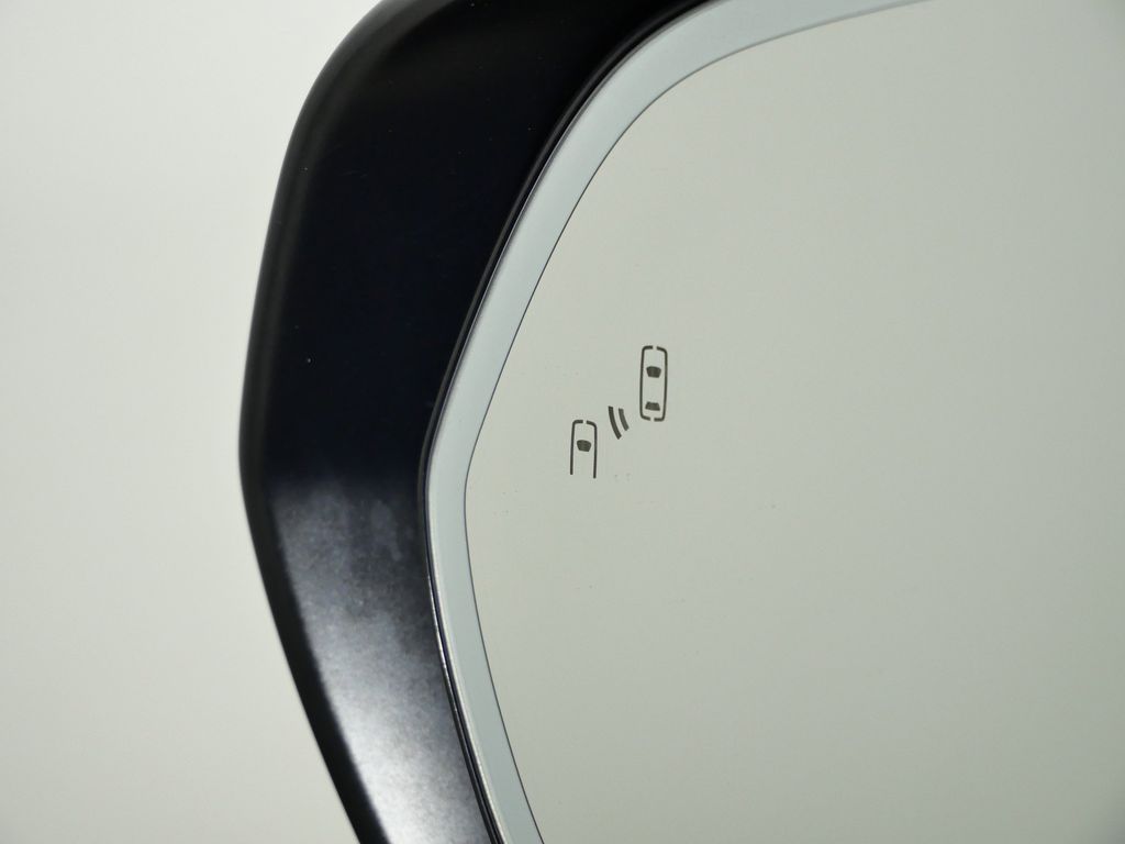 Thumbnail: 2018 Lexus RX - 38