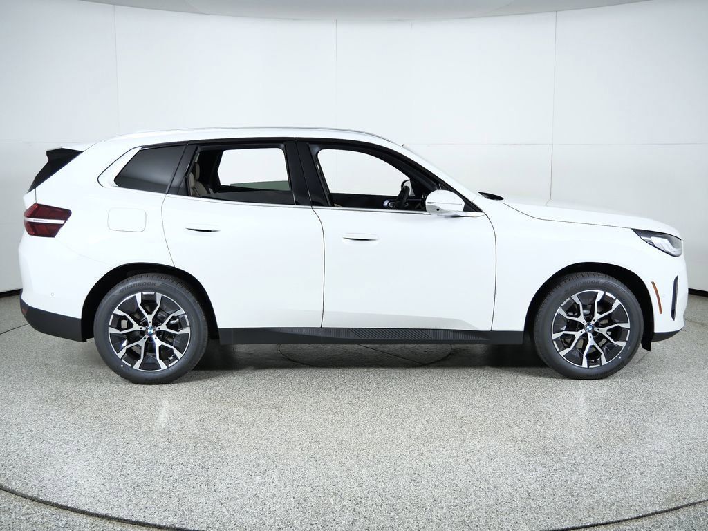 Thumbnail: 2026 BMW X3 - 10