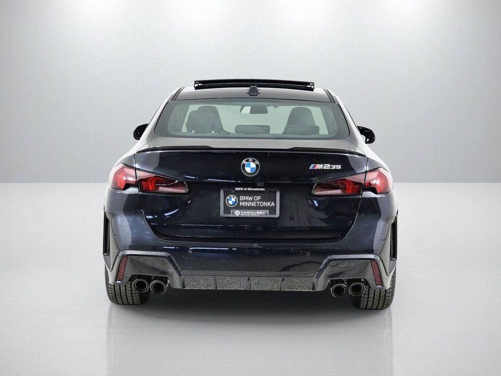 Thumbnail: 2026 BMW 2 Series - 10