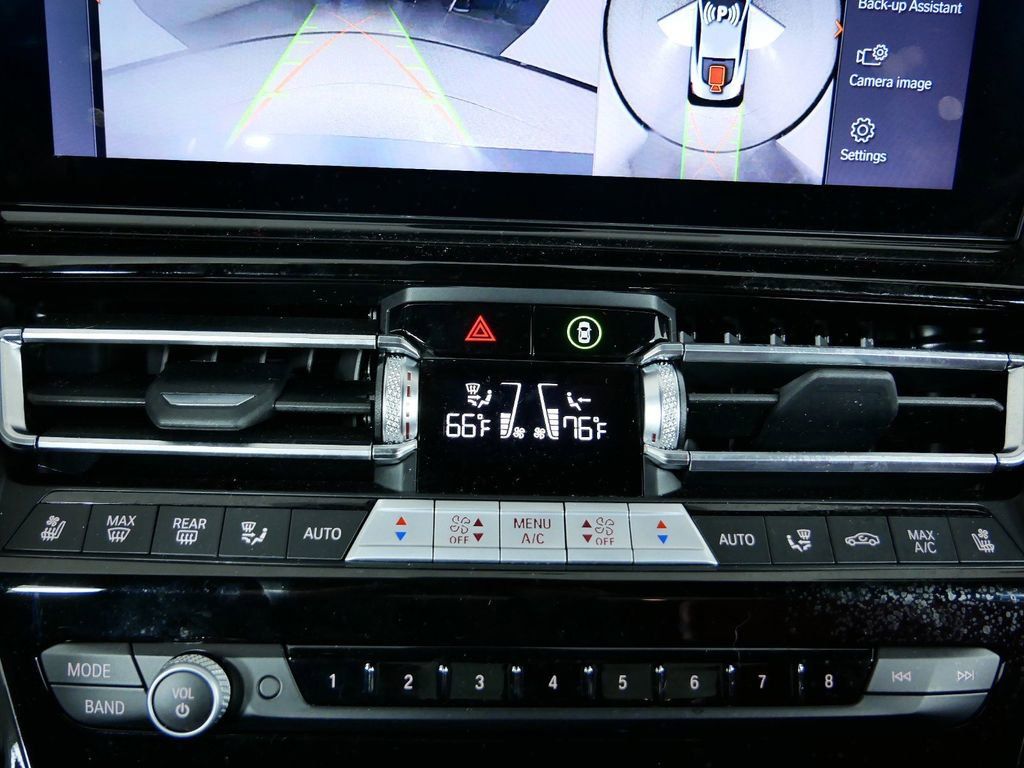 Thumbnail: 2024 BMW 8 Series - 49