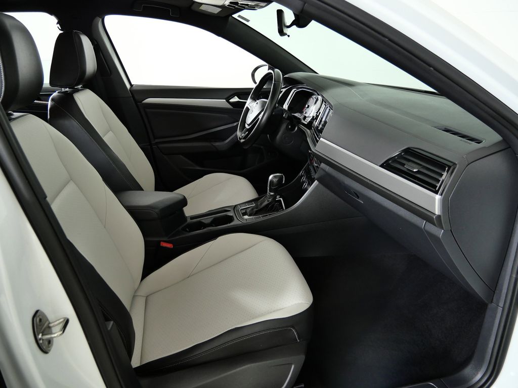 Thumbnail: 2019 Volkswagen Jetta - 20