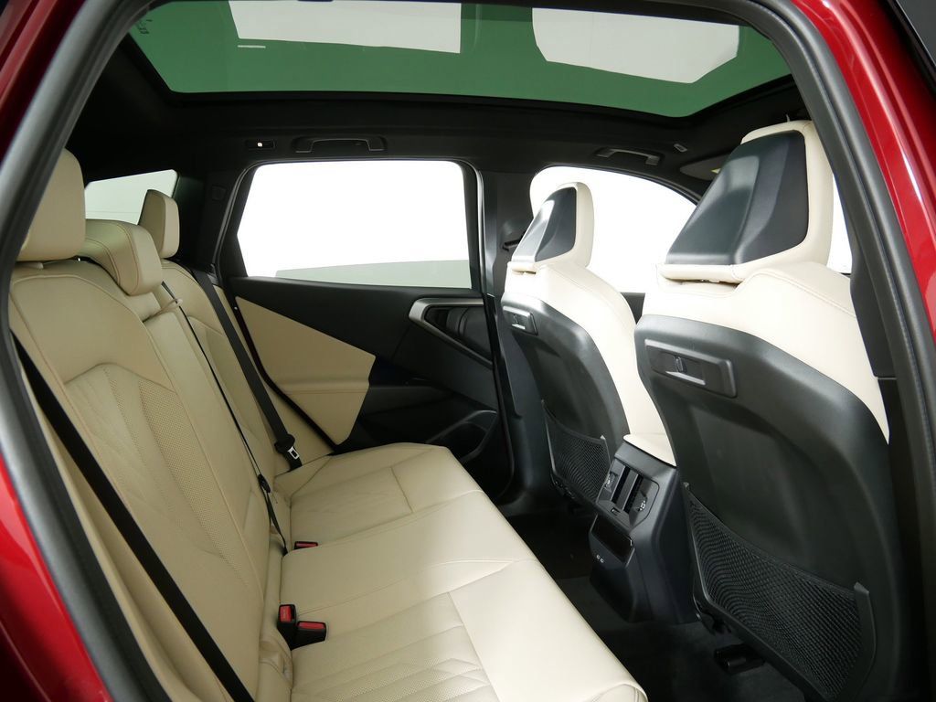 Thumbnail: 2025 BMW X3 - 25