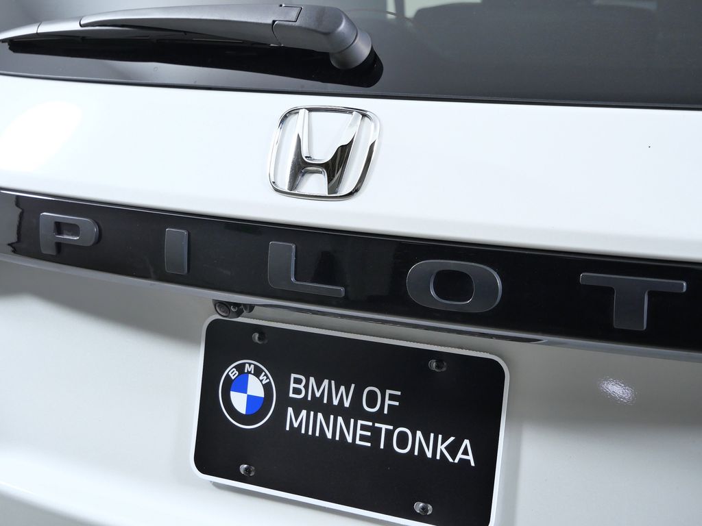 Thumbnail: 2025 Honda Pilot - 13