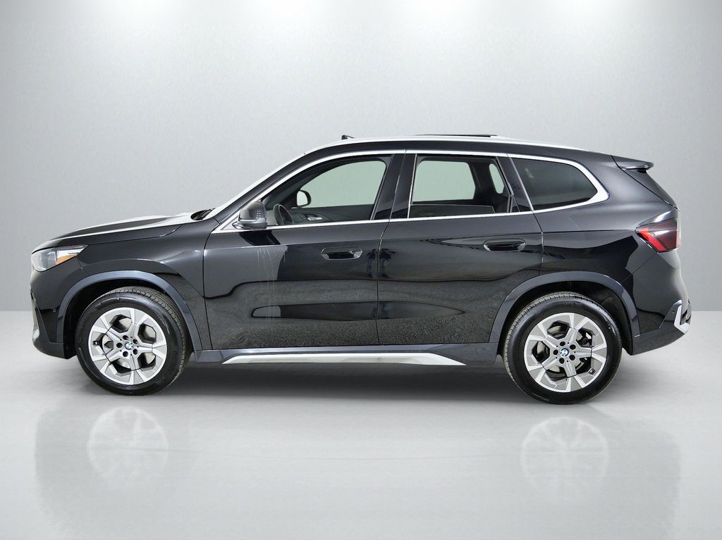 Thumbnail: 2025 BMW X1 - 18