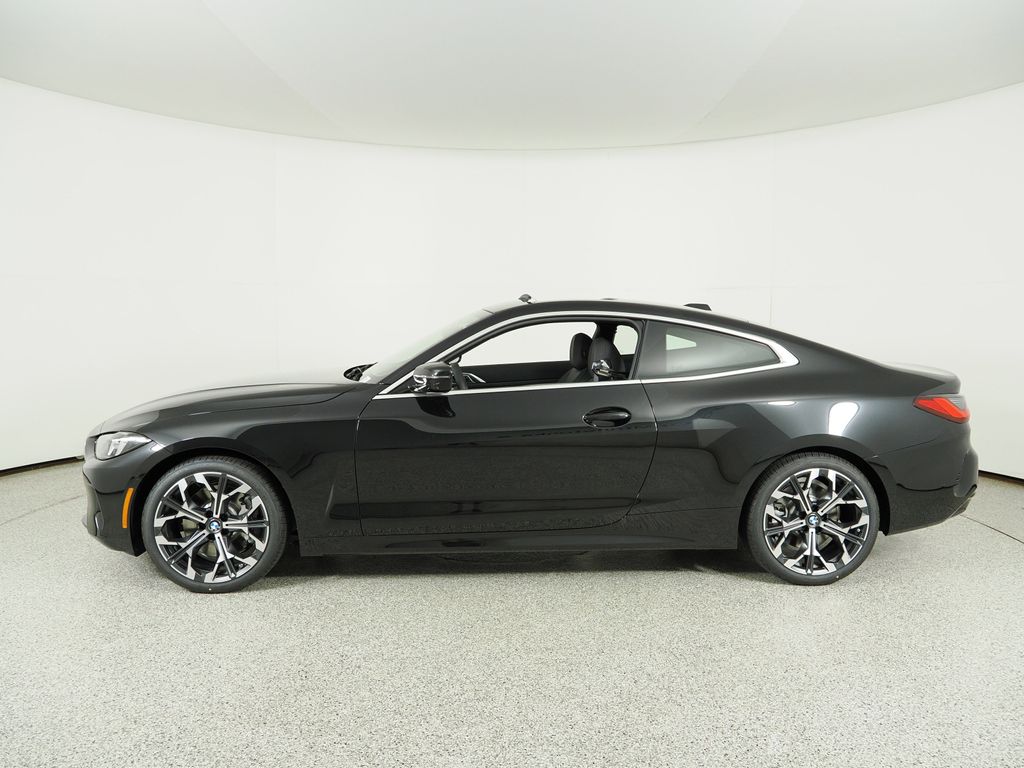 Thumbnail: 2026 BMW 4 Series - 14