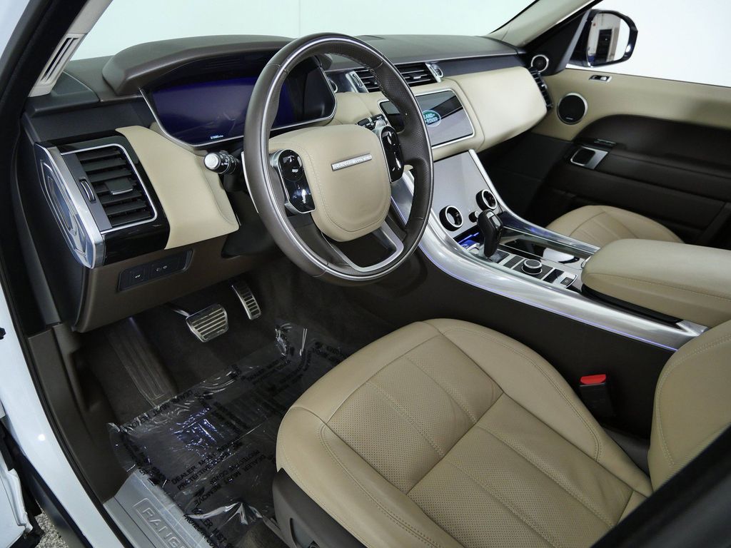 Thumbnail: 2022 Land Rover Range Rover Sport - 28