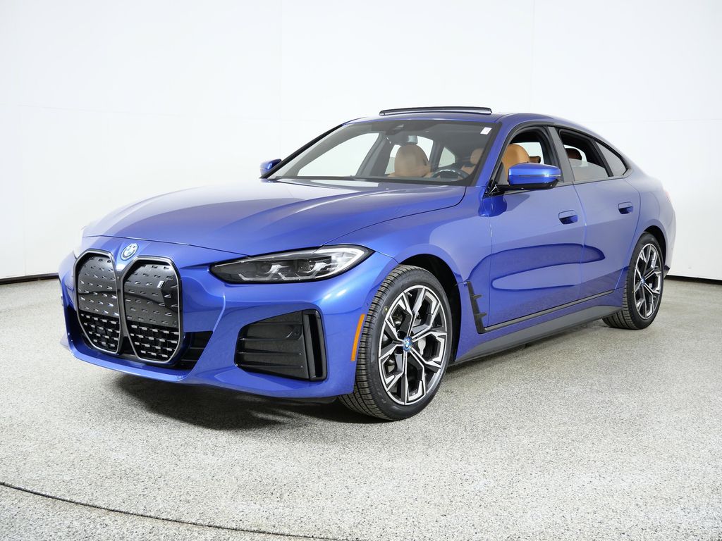 Thumbnail: 2024 BMW i4 - 1