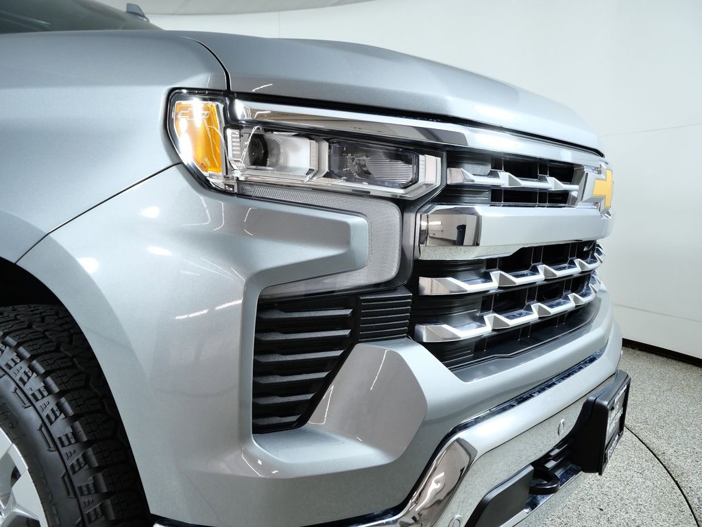 Thumbnail: 2025 Chevrolet Silverado 1500 - 6