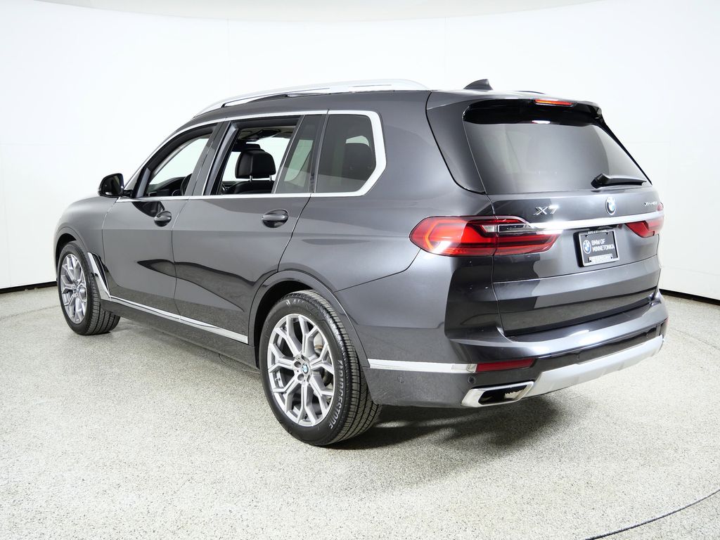 Thumbnail: 2021 BMW X7 - 15
