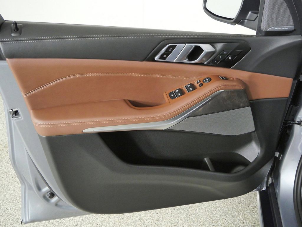 Thumbnail: 2026 BMW X5 - 34