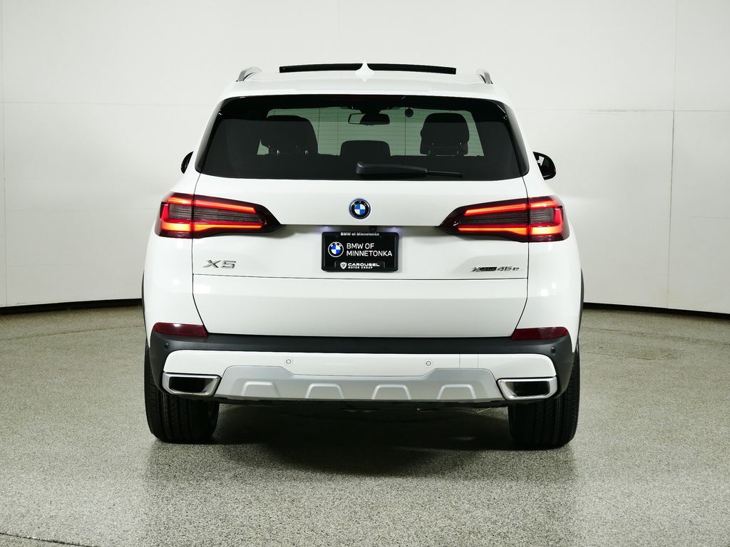Thumbnail: 2023 BMW X5 - 11