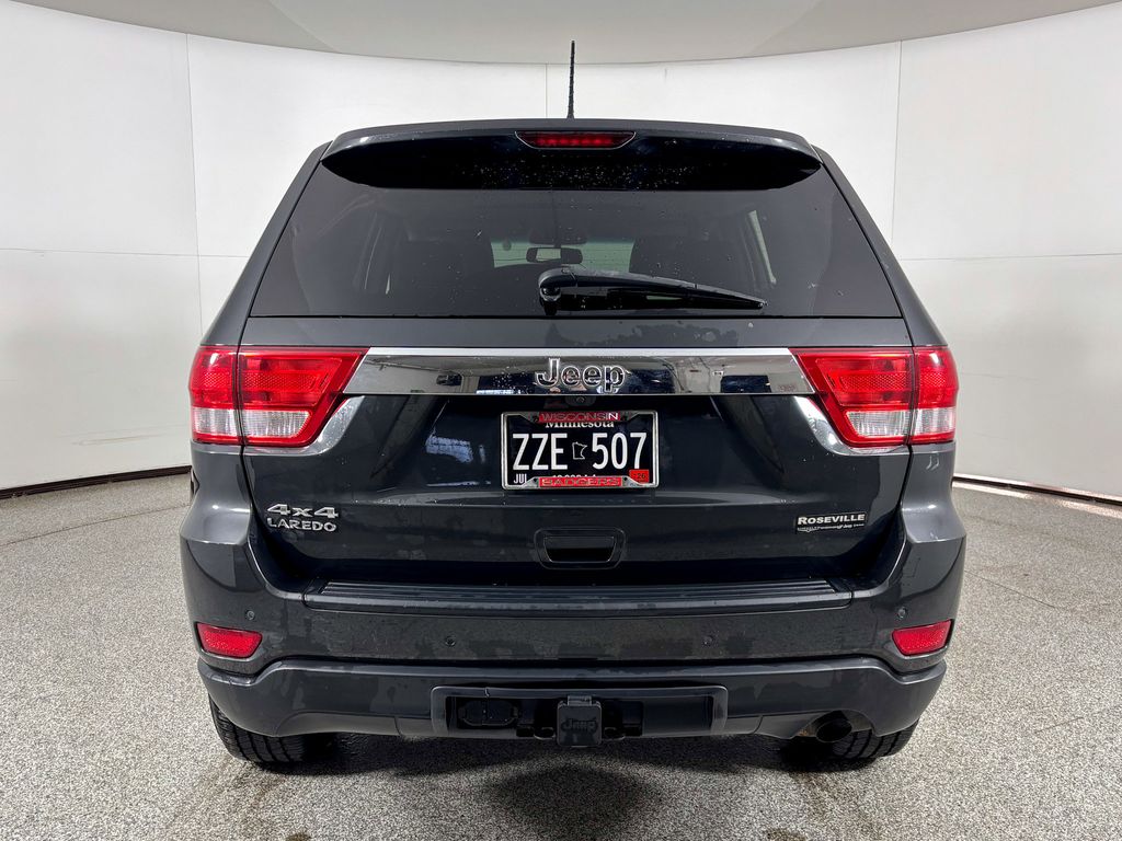 Thumbnail: 2011 Jeep Grand Cherokee - 7