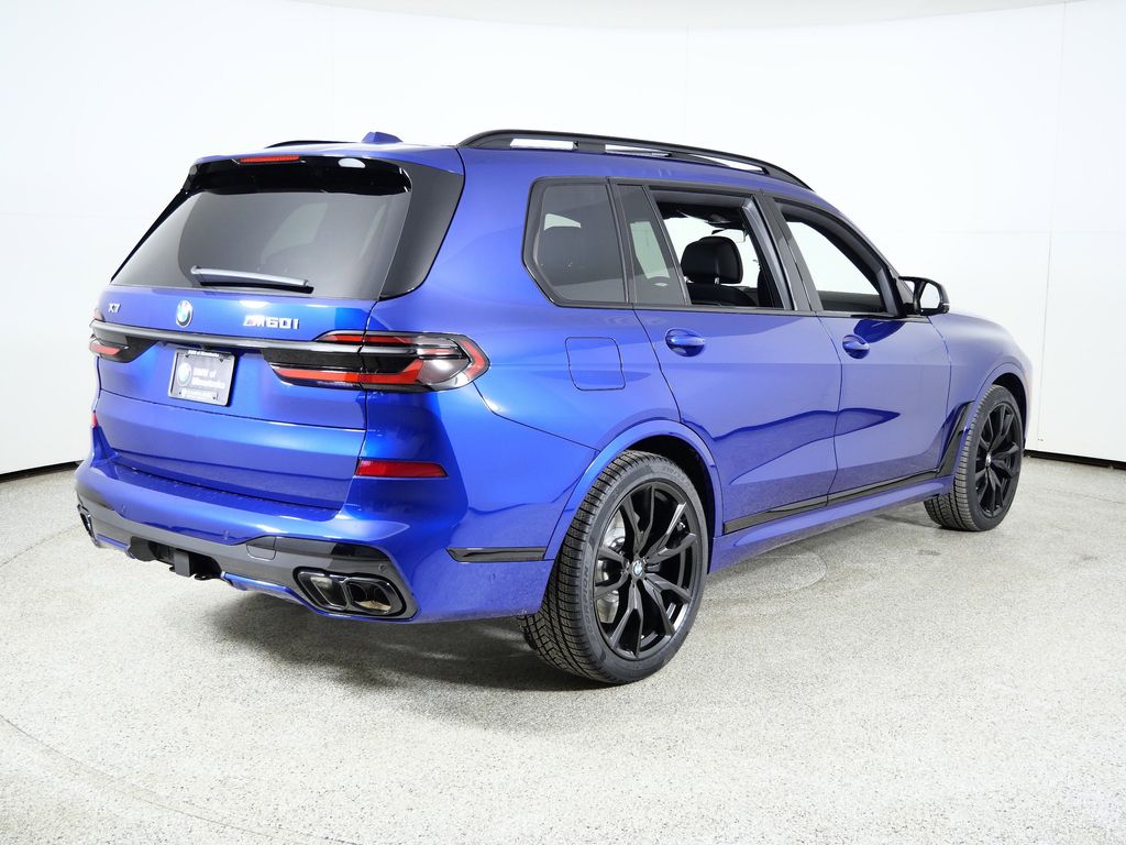 Thumbnail: 2026 BMW X7 - 9