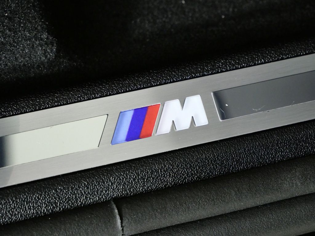 Thumbnail: 2026 BMW X5 - 23