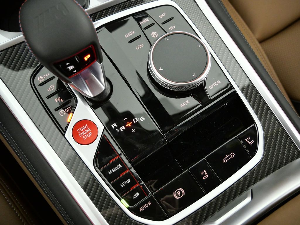 Thumbnail: 2025 BMW M8 - 46