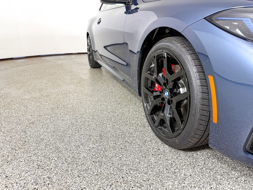 Thumbnail: 2026 BMW 4 Series - 9