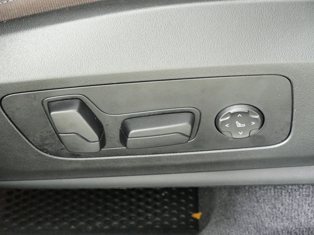 Thumbnail: 2025 BMW X1 - 27