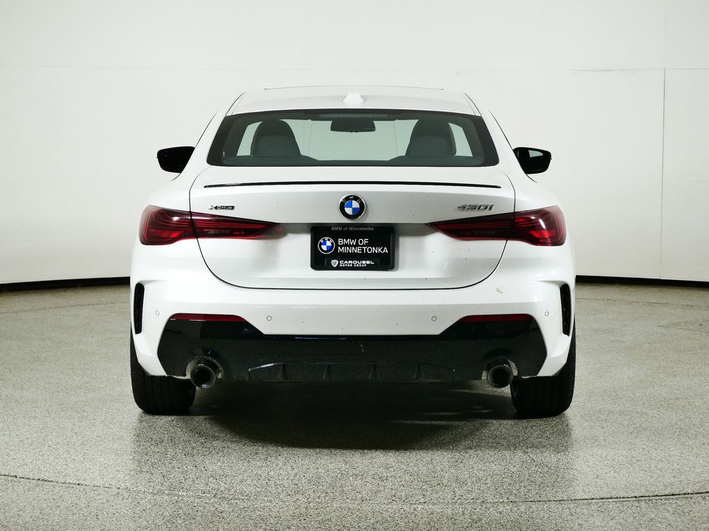 Thumbnail: 2026 BMW 4 Series - 9