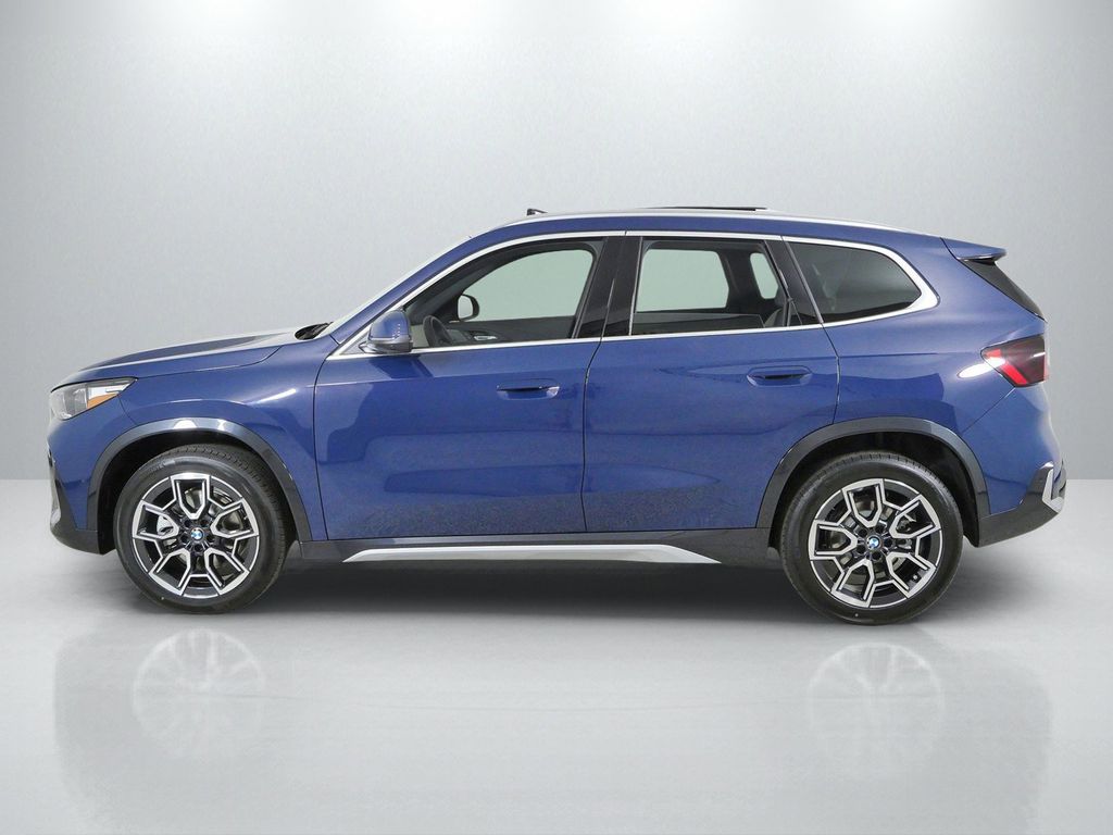 Thumbnail: 2026 BMW X1 - 15