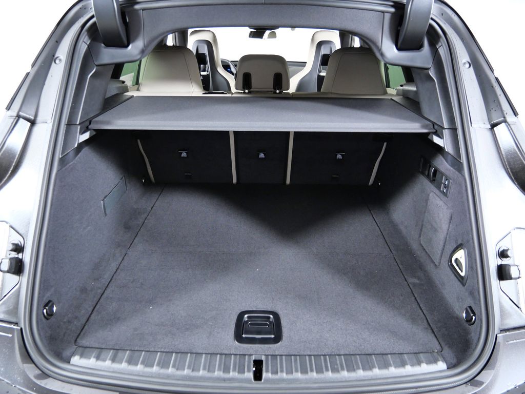 Thumbnail: 2026 BMW iX - 25