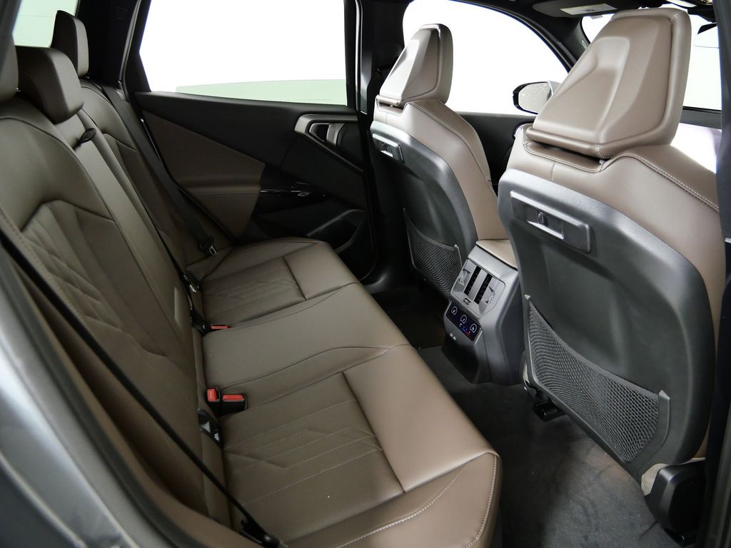 Thumbnail: 2026 BMW X3 - 25