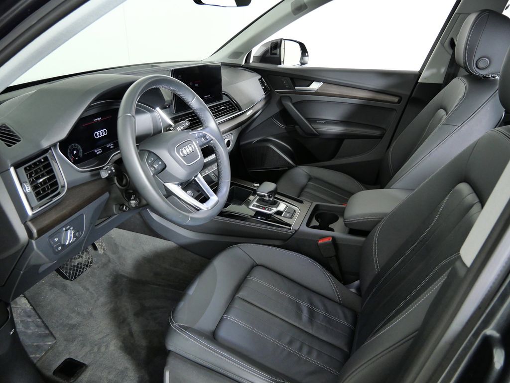 Thumbnail: 2023 Audi Q5 - 34