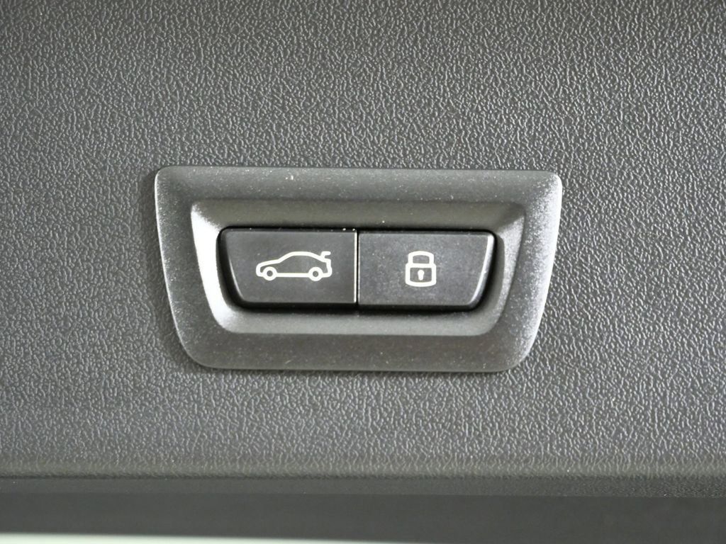 Thumbnail: 2026 BMW X3 - 30