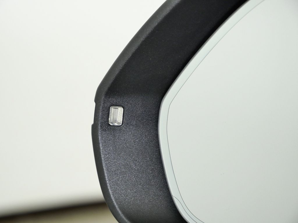 Thumbnail: 2023 Audi SQ8 - 36