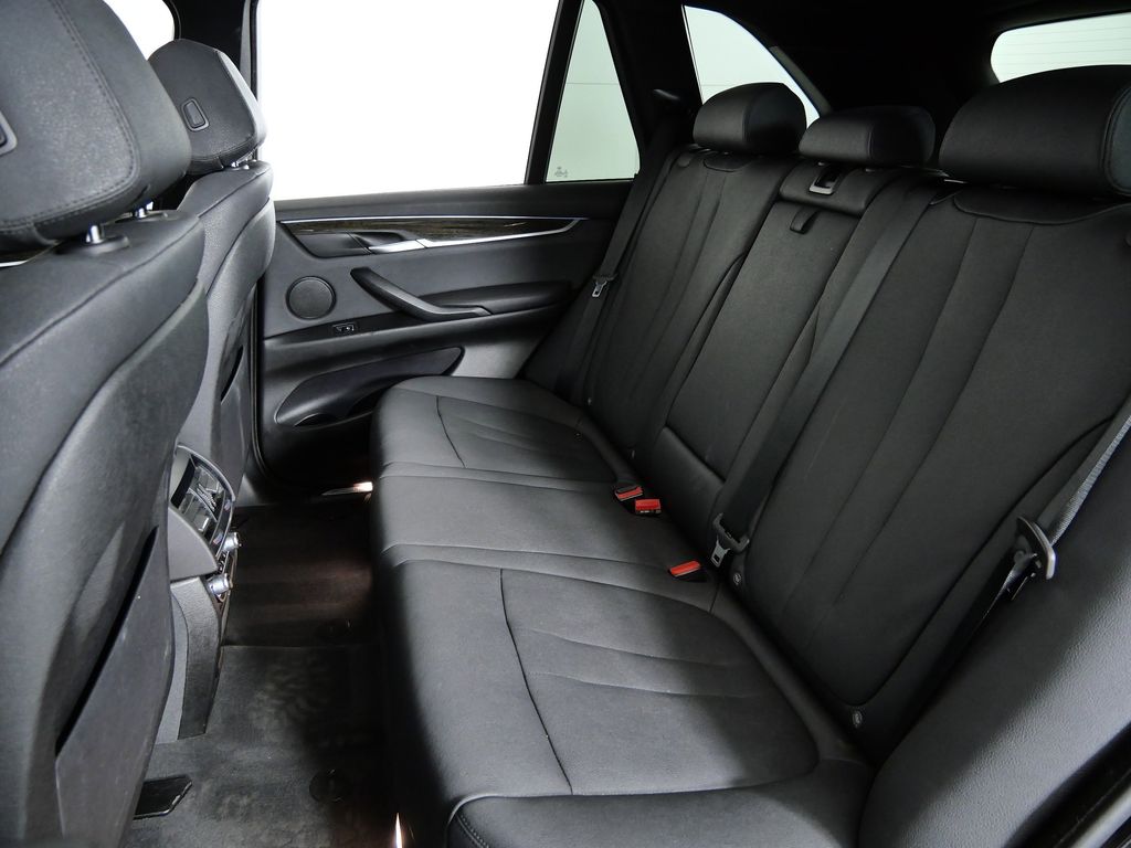 Thumbnail: 2018 BMW X5 - 33