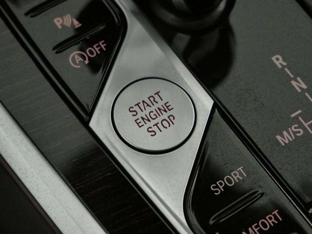 Thumbnail: 2026 BMW 8 Series - 48