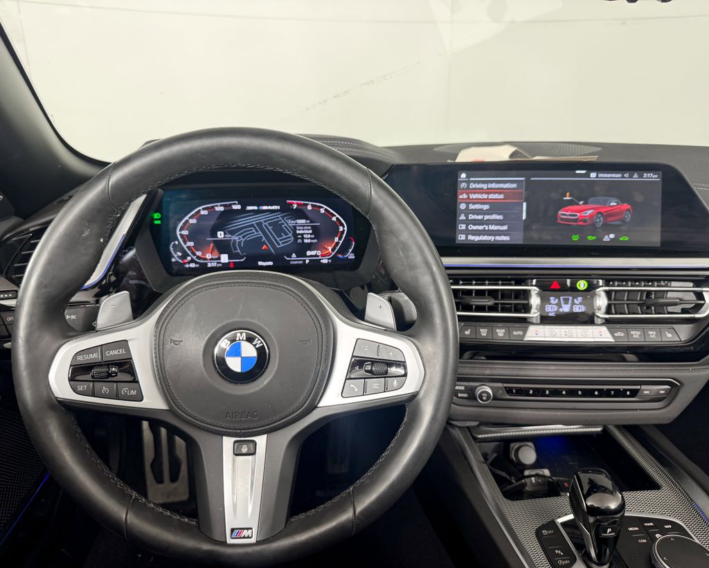 Thumbnail: 2025 BMW Z4 - 9