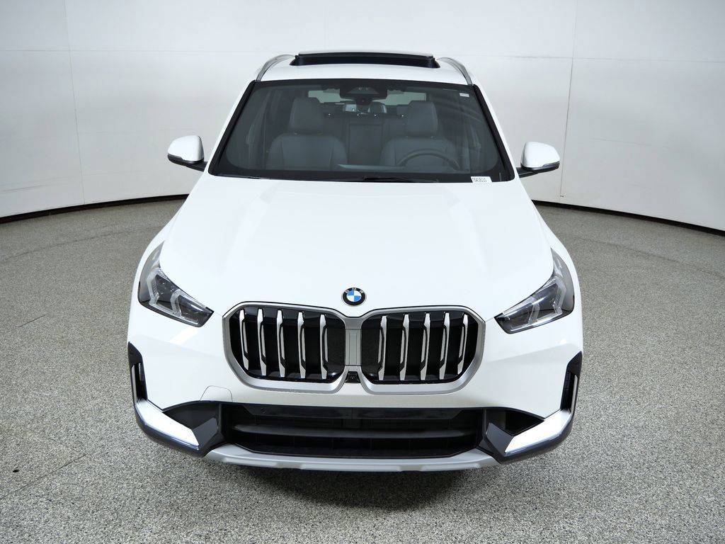 Thumbnail: 2026 BMW X1 - 18