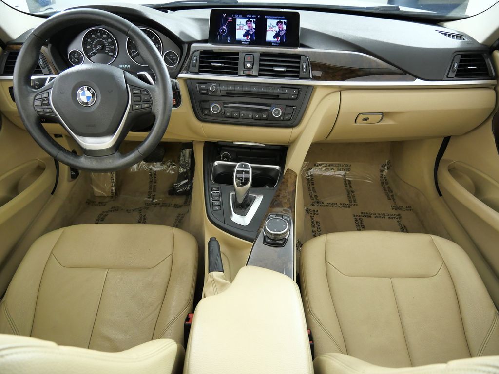 Thumbnail: 2015 BMW 3 Series - 6