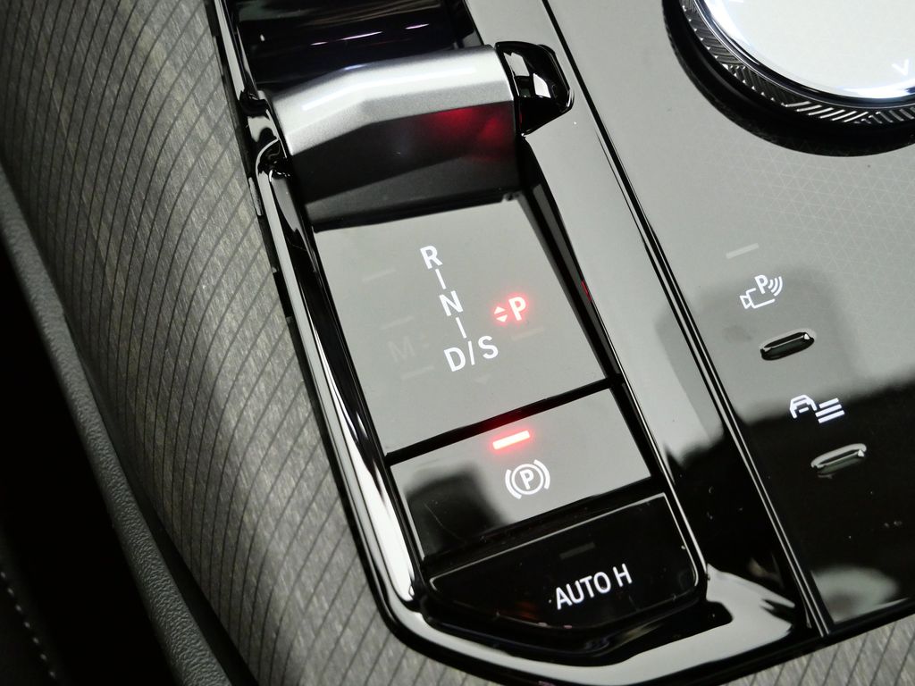 Thumbnail: 2026 BMW X3 - 46