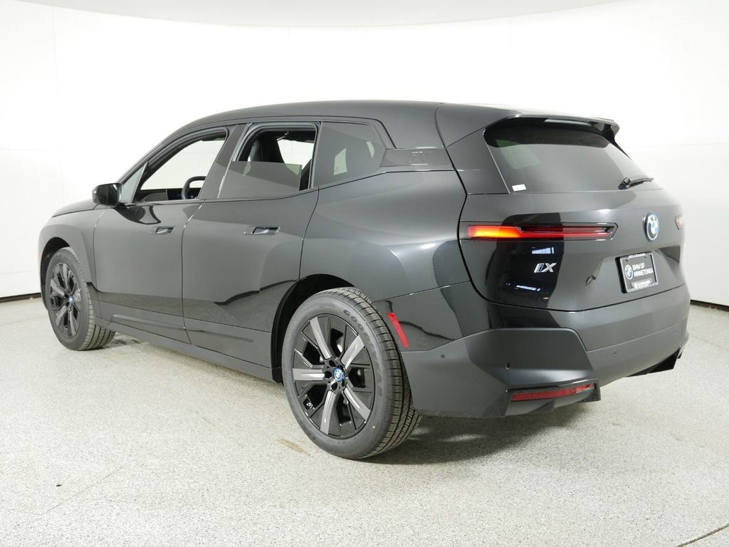 Thumbnail: 2025 BMW iX - 15