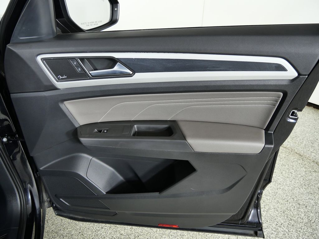 Thumbnail: 2023 Volkswagen Atlas - 20