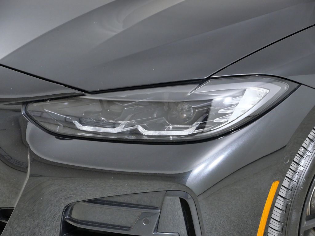 Thumbnail: 2023 BMW 4 Series - 4